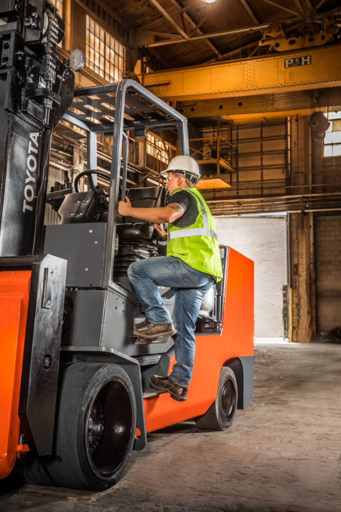 COUNTERBALANCE FORKLIFT - NOVICE